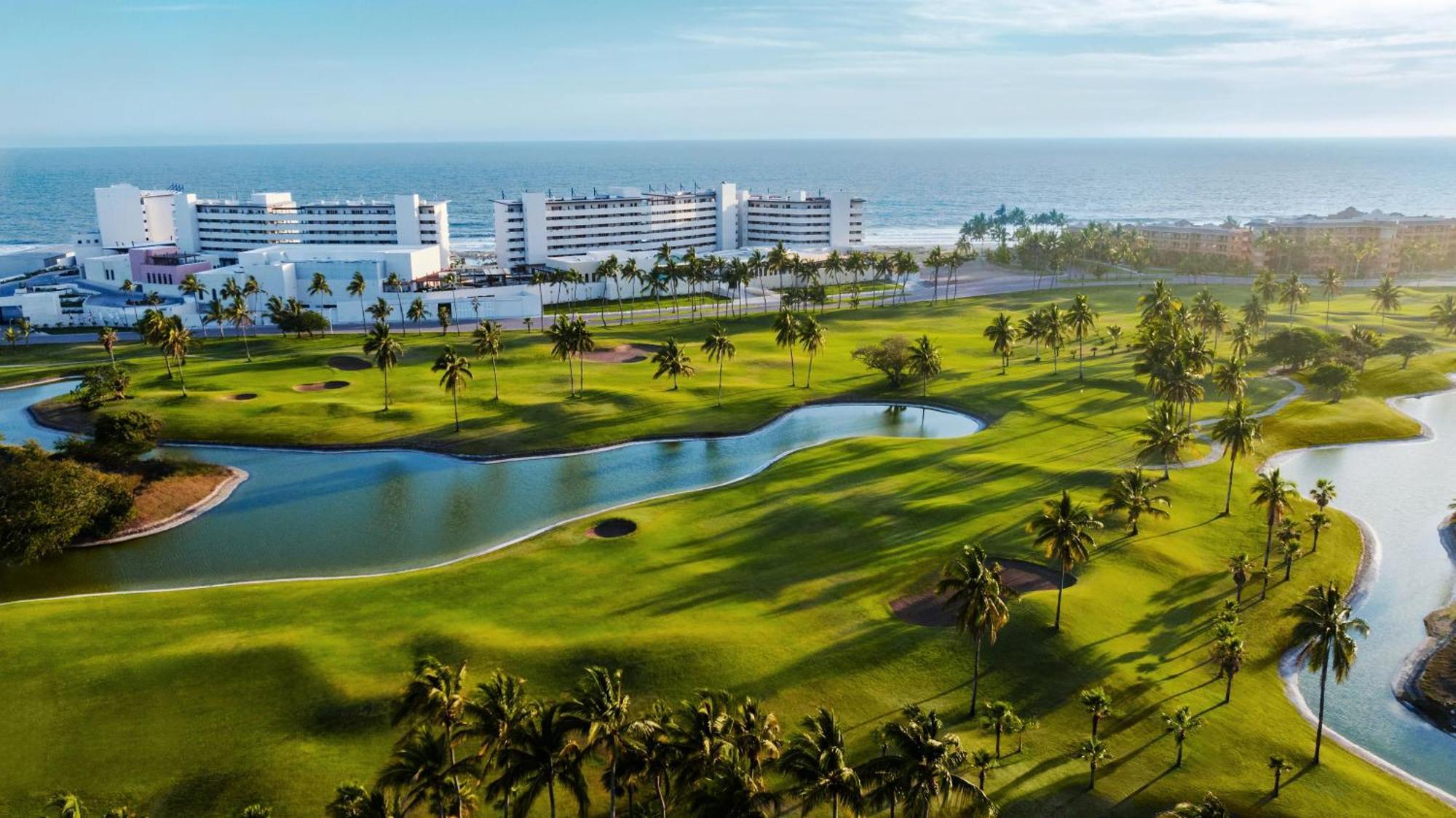 Dreams Estrella Del Mar Mazatlan Golf & Spa Resort Exterior photo